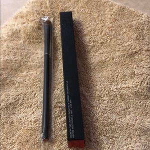 NARS #49 wet /dry eyeshadow brush